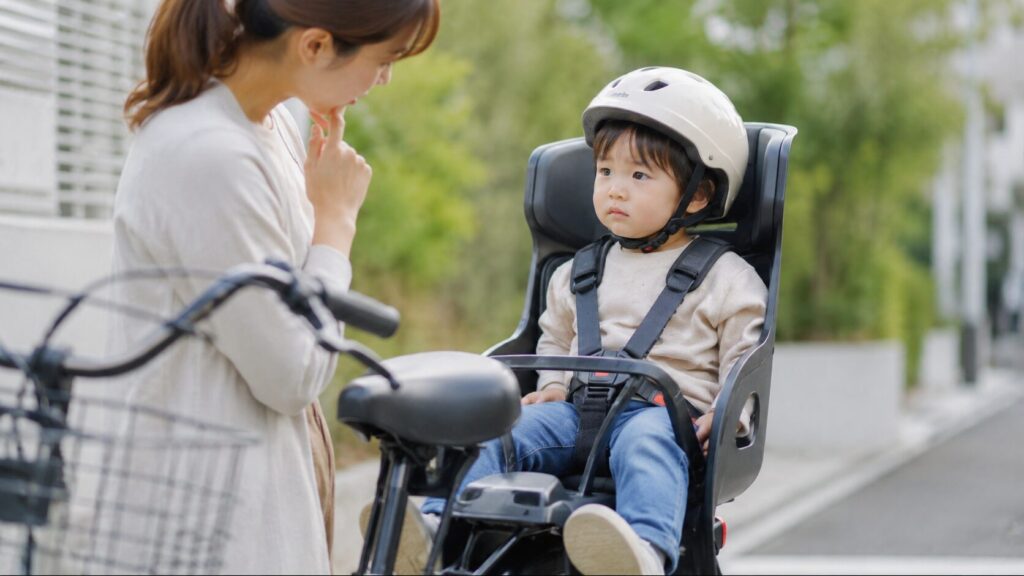 電動自転車で1歳を後ろ乗せすると危ないって本当?のイメージ画像